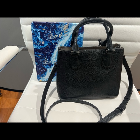 Small Michael Kors crossbody bag - Picture 2 of 7